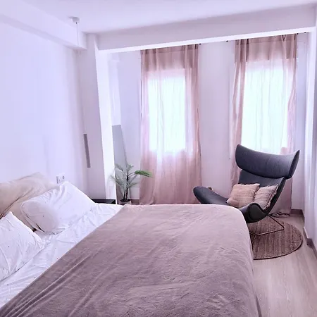 شقة Ola آكورونيا